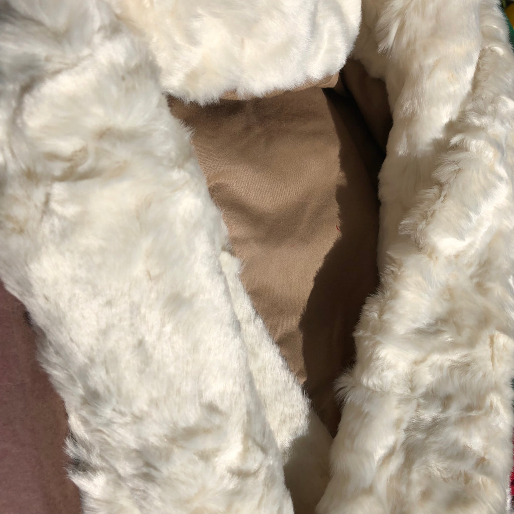 Luxury Santa Sack inside cotton lining faux fur trim, which goes deep inside the sacks.